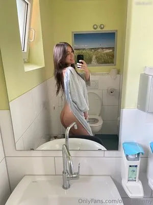 Harmenny OnlyFans Leaked Free Thumbnail Picture - #s5yOEAN8DD