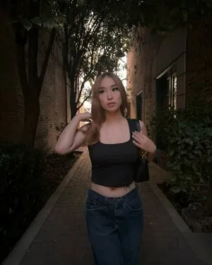 Harmonee Yang OnlyFans Leaked Free Thumbnail Picture - #7MgAQ3bjQ8