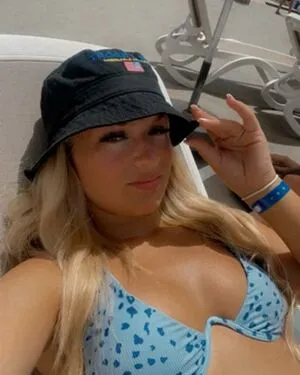 Harriet Cowan From Clarkson S Farm OnlyFans Leaked Free Thumbnail Picture - #OqhumCD5aR