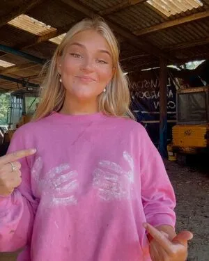 Harriet Cowan From Clarkson S Farm OnlyFans Leaked Free Thumbnail Picture - #SfmmVHezJc