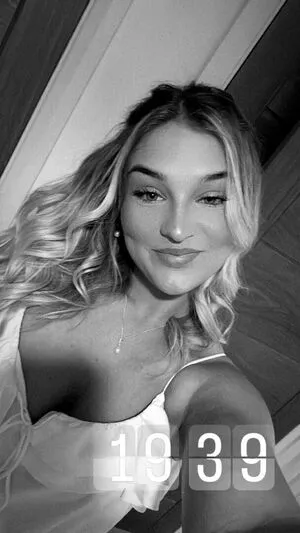 Harriet Cowan From Clarkson S Farm OnlyFans Leaked Free Thumbnail Picture - #mojIpkL92u