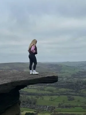 Harriet Cowan OnlyFans Leaked Free Thumbnail Picture - #4DwgSiUrbu