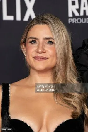 Harriet Kemsley OnlyFans Leaked Free Thumbnail Picture - #4xtt4imySk