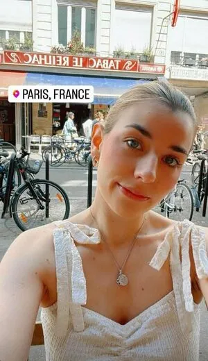 Harriet Prior OnlyFans Leaked Free Thumbnail Picture - #b6sh9ganXK