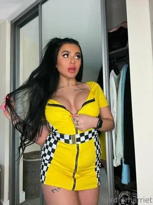 Harrietheartvip OnlyFans Leaked Free Thumbnail Picture - #bRoOne22be