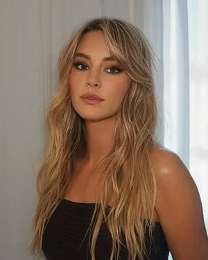 Hassie Harrison OnlyFans Leaked Free Thumbnail Picture - #L4D8dy7RGb