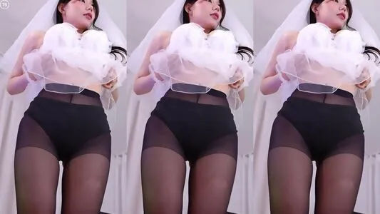 Haumpah OnlyFans Leaked Free Thumbnail Picture - #15BBEpixa5