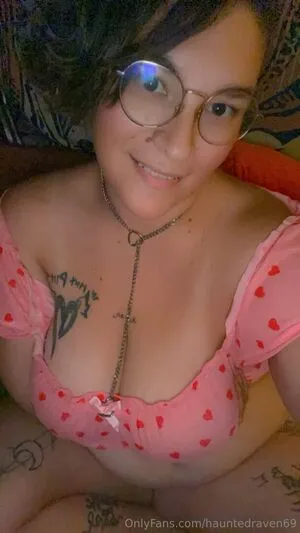 Hauntedraven69 OnlyFans Leaked Free Thumbnail Picture - #THLugwxLBD