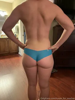 Haute For Teacher OnlyFans Leaked Free Thumbnail Picture - #0zDCX6UHug