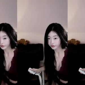 Haxxnini OnlyFans Leaked Free Thumbnail Picture - #5IsK6L11ia