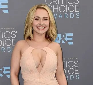 Hayden Panettiere OnlyFans Leaked Free Thumbnail Picture - #5QVpIoPI8Z