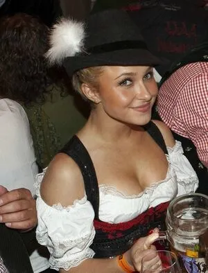 Hayden Panettiere OnlyFans Leaked Free Thumbnail Picture - #6THAJSFE83