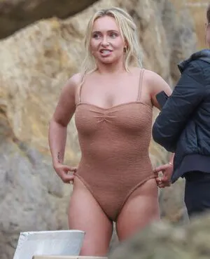 Hayden Panettiere OnlyFans Leaked Free Thumbnail Picture - #AH0nt4cq3D