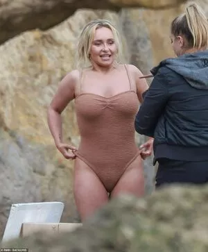 Hayden Panettiere OnlyFans Leaked Free Thumbnail Picture - #apDVrXrdyT