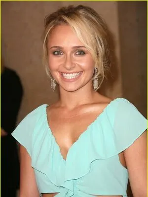 Hayden Panettiere OnlyFans Leaked Free Thumbnail Picture - #eq210Cb1HG