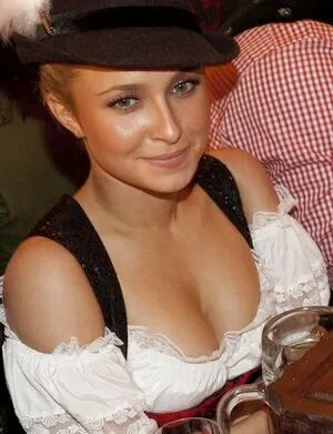 Hayden Panettiere OnlyFans Leaked Free Thumbnail Picture - #uKTk8XIreV