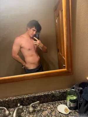 Hayesgrier OnlyFans Leaked Free Thumbnail Picture - #IeMJz3XxU7