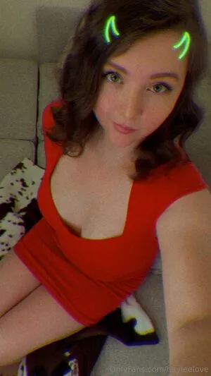 Hayleelove OnlyFans Leaked Free Thumbnail Picture - #WeAiJJmJAU