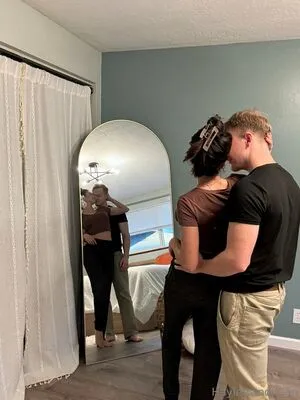 Hayley And Kian OnlyFans Leaked Free Thumbnail Picture - #GYdLkBi3zk