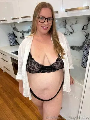 Hayley Carter OnlyFans Leaked Free Thumbnail Picture - #XOwDpoptEx
