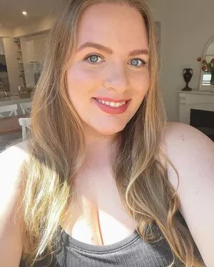 Hayley Carter OnlyFans Leaked Free Thumbnail Picture - #e1IhhV1GKx