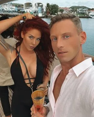 Hayley De Sola OnlyFans Leaked Free Thumbnail Picture - #k1Tt3kkibg