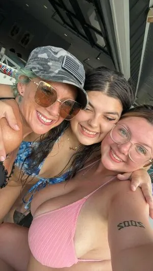 Hayley L OnlyFans Leaked Free Thumbnail Picture - #3AeTsNuYNY