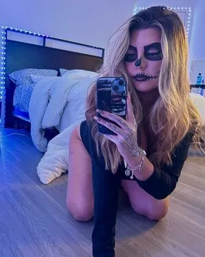 Hayley L OnlyFans Leaked Free Thumbnail Picture - #8KBfHYEuHh