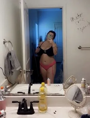 Hayley L OnlyFans Leaked Free Thumbnail Picture - #Hufem2GH4W