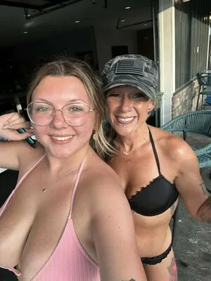 Hayley L OnlyFans Leaked Free Thumbnail Picture - #S9EC55o5yv