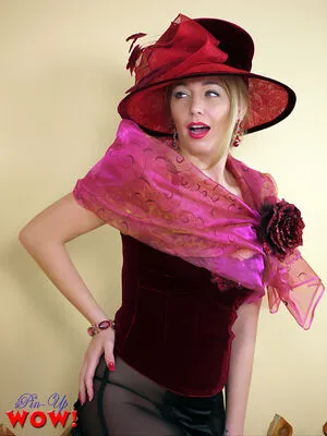 Hayley-Marie Coppin OnlyFans Leaked Free Thumbnail Picture - #PWsEL1leWA