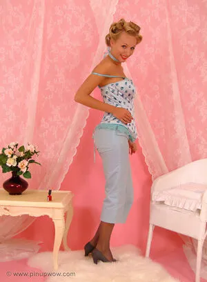 Hayley-Marie Coppin OnlyFans Leaked Free Thumbnail Picture - #rsXxz5sTJ2