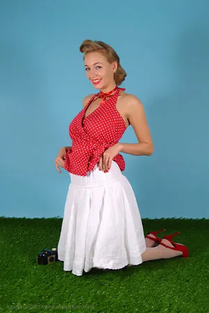 Hayley-Marie Coppin OnlyFans Leaked Free Thumbnail Picture - #tcLDQ3O8ZT