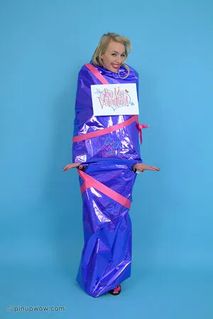 Hayley-Marie Coppin OnlyFans Leaked Free Thumbnail Picture - #zNEFMoIgAA