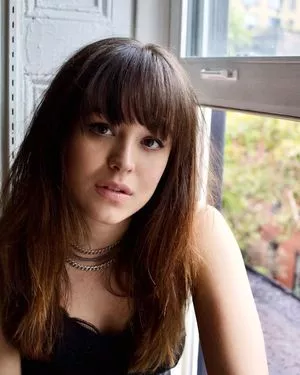 Hayley Orrantia OnlyFans Leaked Free Thumbnail Picture - #4QOqgb7W5i
