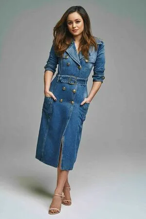 Hayley Orrantia OnlyFans Leaked Free Thumbnail Picture - #A5uWtNwXno