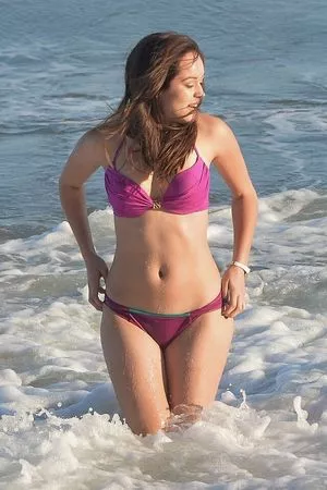 Hayley Orrantia OnlyFans Leaked Free Thumbnail Picture - #ehY8n8dzjs