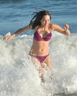 Hayley Orrantia OnlyFans Leaked Free Thumbnail Picture - #sYYCwdpqoJ