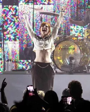 Hayley Williams OnlyFans Leaked Free Thumbnail Picture - #0J4LeE1JaE