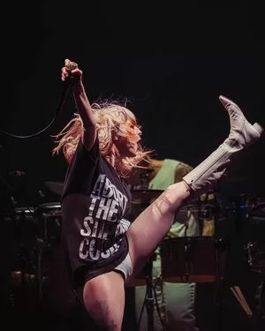 Hayley Williams OnlyFans Leaked Free Thumbnail Picture - #1UqsnxGB1f