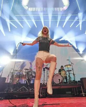 Hayley Williams OnlyFans Leaked Free Thumbnail Picture - #3OkAdrUyr0
