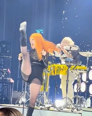 Hayley Williams OnlyFans Leaked Free Thumbnail Picture - #ElLAEHd2M0