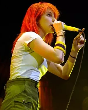 Hayley Williams OnlyFans Leaked Free Thumbnail Picture - #IrFKCHGWVl