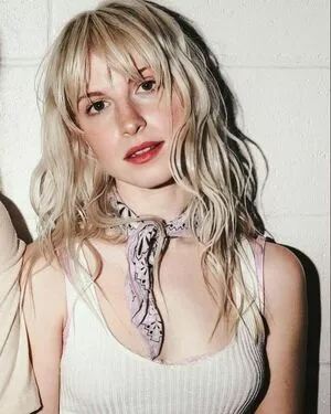 Hayley Williams OnlyFans Leaked Free Thumbnail Picture - #K3lPf7wv25