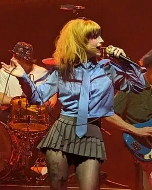 Hayley Williams OnlyFans Leaked Free Thumbnail Picture - #NynBkCsb50