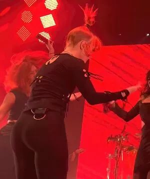 Hayley Williams OnlyFans Leaked Free Thumbnail Picture - #R6AhoYOb3w