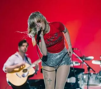 Hayley Williams OnlyFans Leaked Free Thumbnail Picture - #bqSfeprYI2