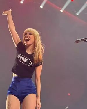 Hayley Williams OnlyFans Leaked Free Thumbnail Picture - #f78H4orj1S