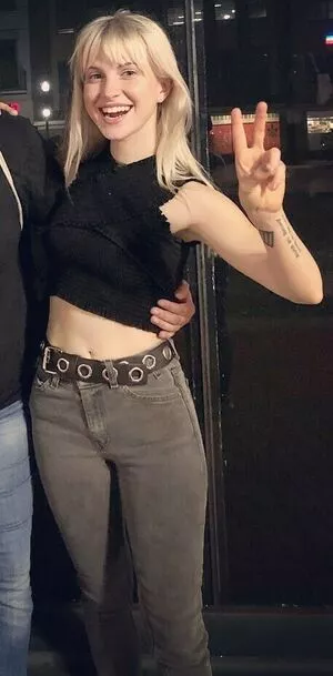 Hayley Williams OnlyFans Leaked Free Thumbnail Picture - #hDdUpCVI7O