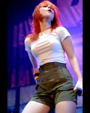 Hayley Williams OnlyFans Leaked Free Thumbnail Picture - #wMsT0Irot0